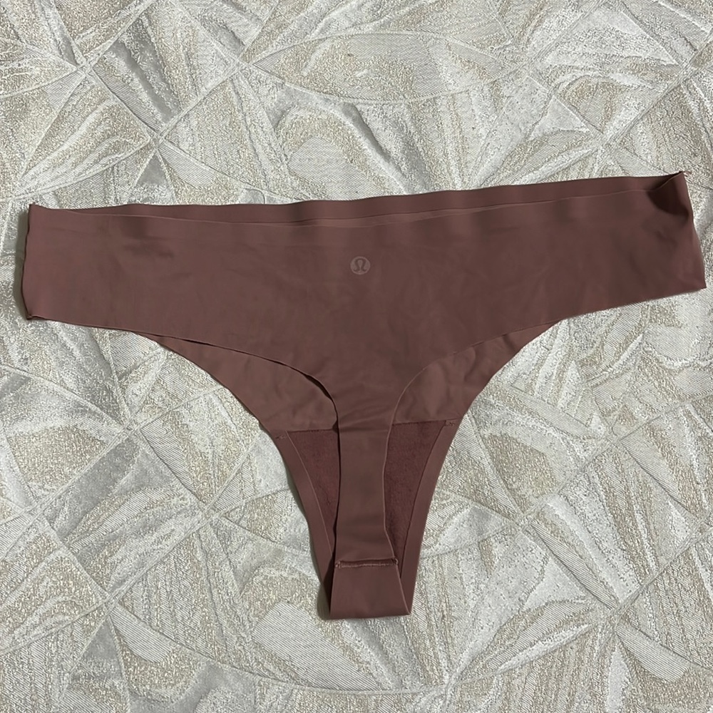Lululemon thong